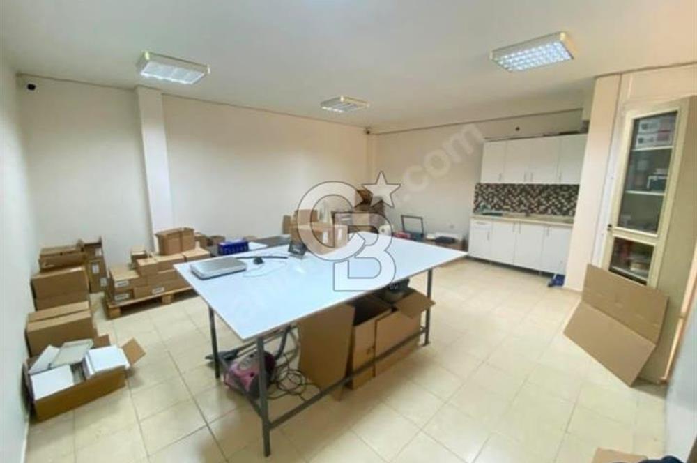 Yeşilyurt Devlet Hastanesi Karşısı  Ofis Bölmeli Satılık Dükkan