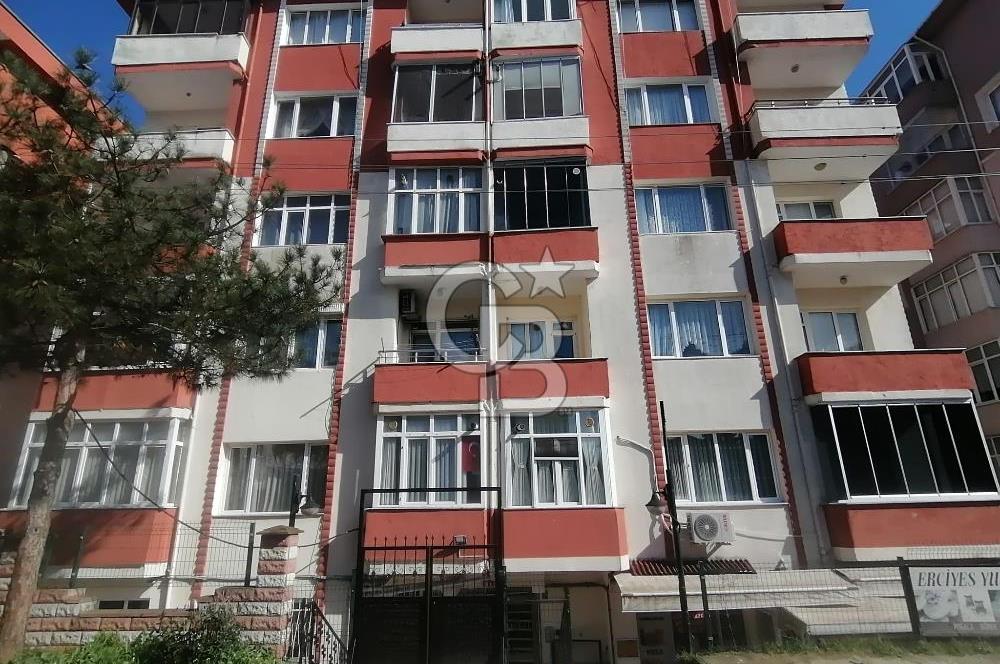 Çorlu Kazımiye Doğukent Sitesinde Eşyalı 3+1 Kiralık Daire