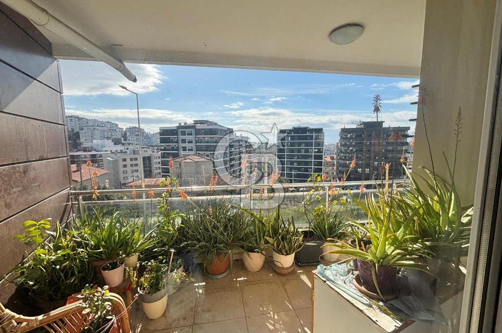 Çiğli Esentepe Mahallesi'nde 3+1 Satılık Daire