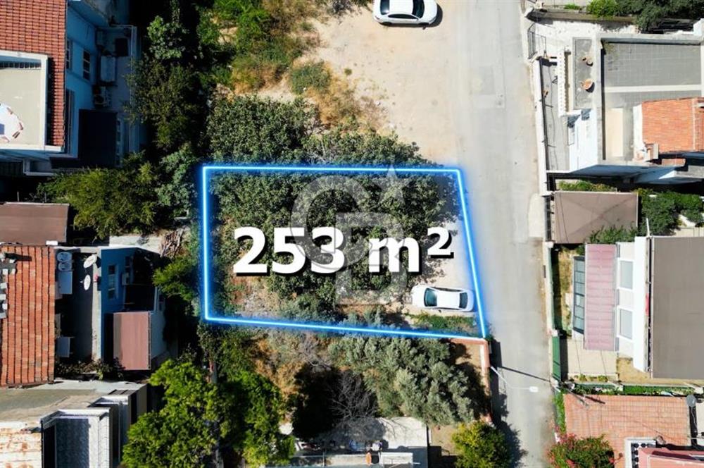 Urla Kalabak'da 40/80 İmarlı Arsa 