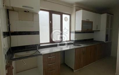 KARLIBAYIR DA BELEDİYE BİNASINA KOMŞU SATILIK DUBLEKS