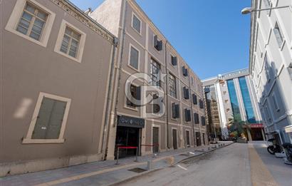 Alsancak'ta Tarihi Binada 520 m² Net Kurumsala Kiralık Ofis