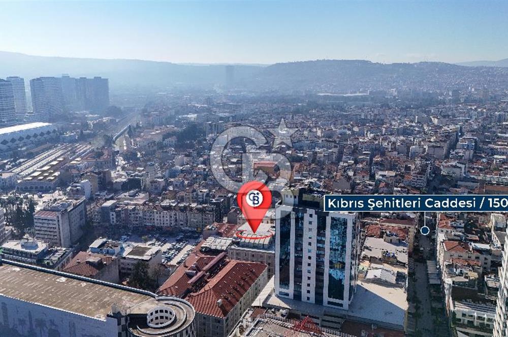 Alsancak'ta Tarihi Binada 520 m² Net Kurumsala Kiralık Ofis