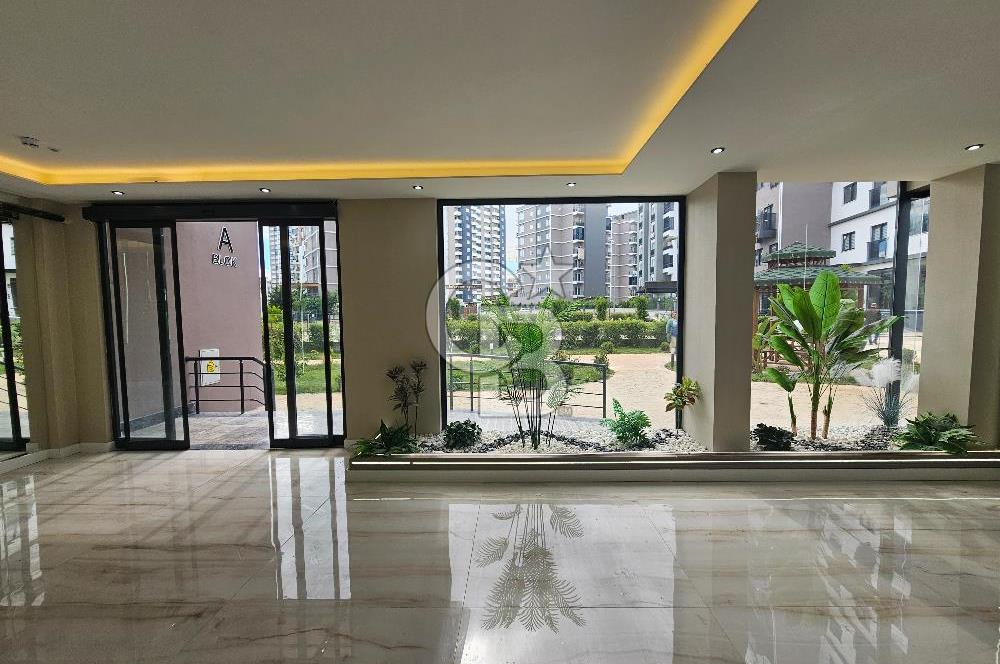 Mersin Mezitli Kuyuluk Gözen Lıfe Sıfır 2+1 Kiralık
