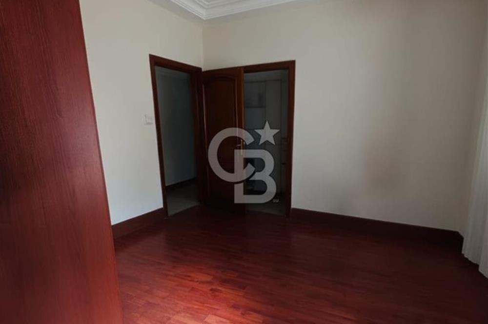 Caddebostan Topağaç Sokakta Net 120 m² Kiralık 3+1 Daire