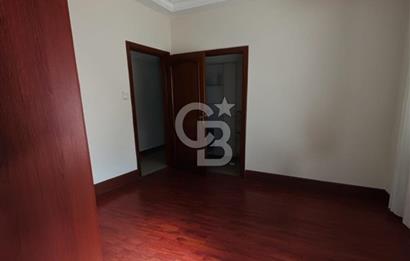 Caddebostan Topağaç Sokakta Net 120 m² Kiralık 3+1 Daire