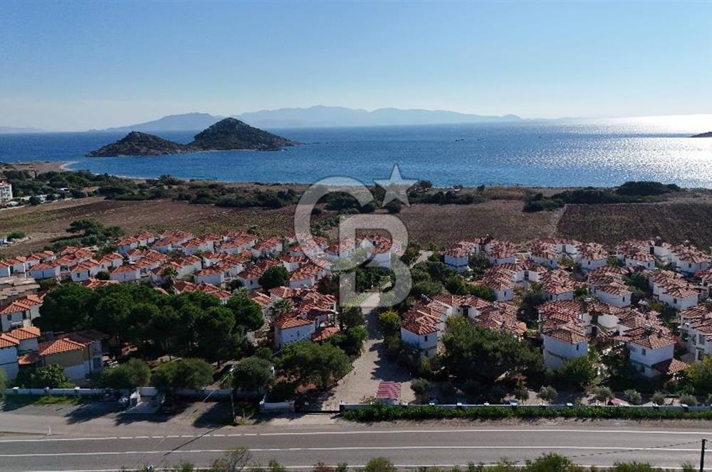 Denize Sıfır Raykent Sitesinde 1+1 Yazlık Daire - Üst Kat