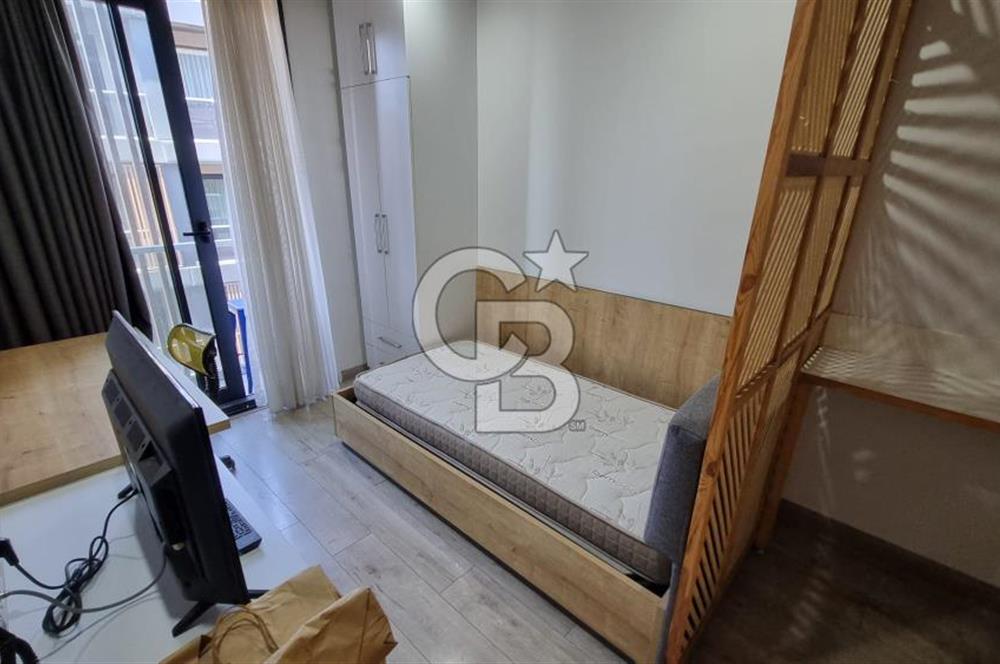 Bornova Coordinat'ta Eşyalı 1+0 Havuz Manzaralı Kiralık Daire