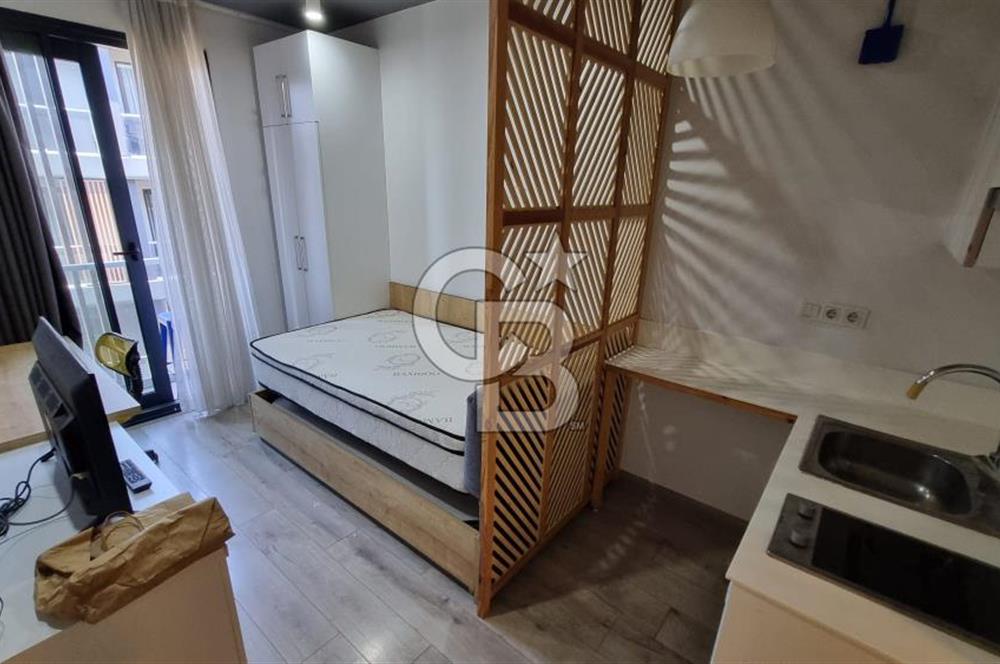 Bornova Coordinat'ta Eşyalı 1+0 Havuz Manzaralı Kiralık Daire