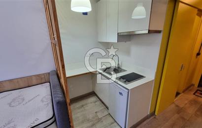 Bornova Coordinat'ta Eşyalı 1+0 Havuz Manzaralı Kiralık Daire
