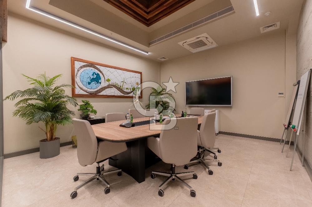 Alsancak'ta Tarihi Binada 520 m² Net Kurumsala Kiralık Ofis