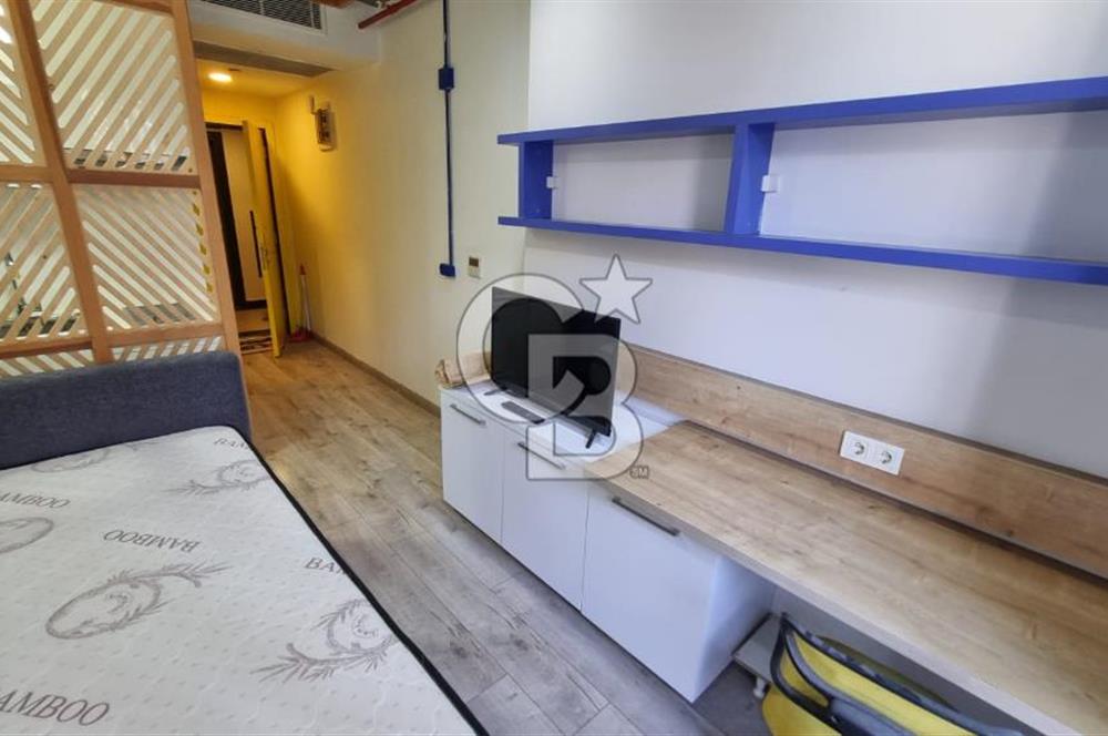 Bornova Coordinat'ta Eşyalı 1+0 Havuz Manzaralı Kiralık Daire