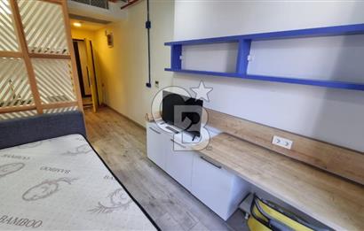 Bornova Coordinat'ta Eşyalı 1+0 Havuz Manzaralı Kiralık Daire