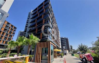 Bornova Coordinat'ta Eşyalı 1+0 Havuz Manzaralı Kiralık Daire