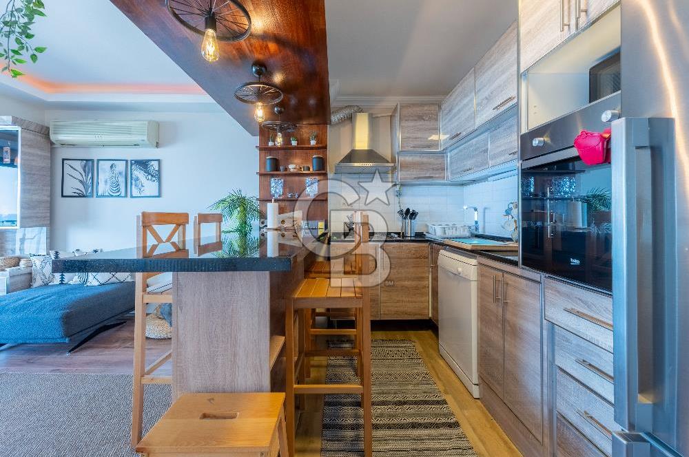 Güzelyalı Deniz Manzaralı Full Tadilatlı 3+1 Çatı Katı Daire