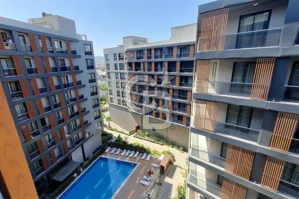 Bornova Coordinat'ta Eşyalı 1+0 Havuz Manzaralı Kiralık Daire