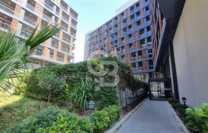 Bornova Coordinat'ta Eşyalı 1+0 Havuz Manzaralı Kiralık Daire