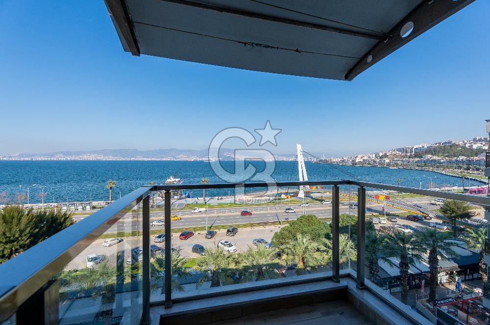 Güzelyalı Deniz Manzaralı Full Tadilatlı 3+1 Çatı Katı Daire