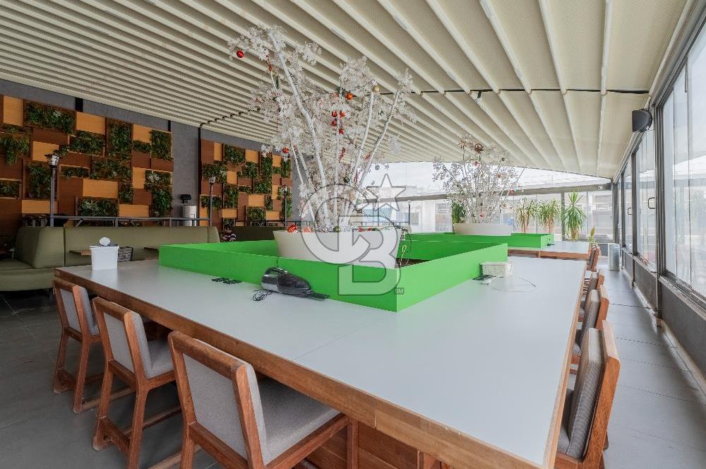 Alsancak'ta Tarihi Binada 520 m² Net Kurumsala Kiralık Ofis