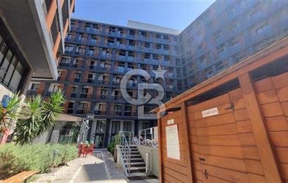 Bornova Coordinat'ta Eşyalı 1+0 Havuz Manzaralı Kiralık Daire