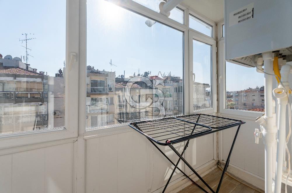 Güzelyalı Deniz Manzaralı Full Tadilatlı 3+1 Çatı Katı Daire