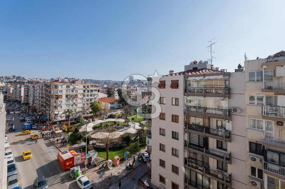 Güzelyalı Deniz Manzaralı Full Tadilatlı 3+1 Çatı Katı Daire