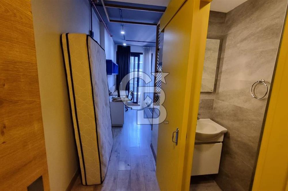 Bornova Coordinat'ta Eşyalı 1+0 Havuz Manzaralı Kiralık Daire