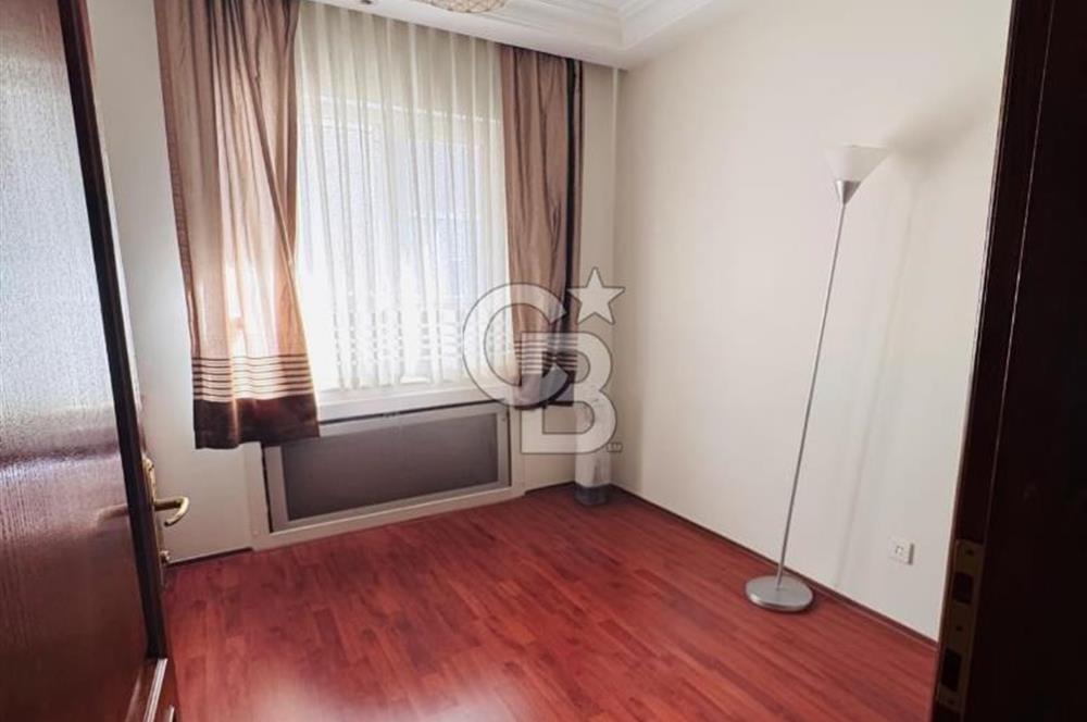 Caddebostan Topağaç Sokakta Net 120 m² Kiralık 3+1 Daire