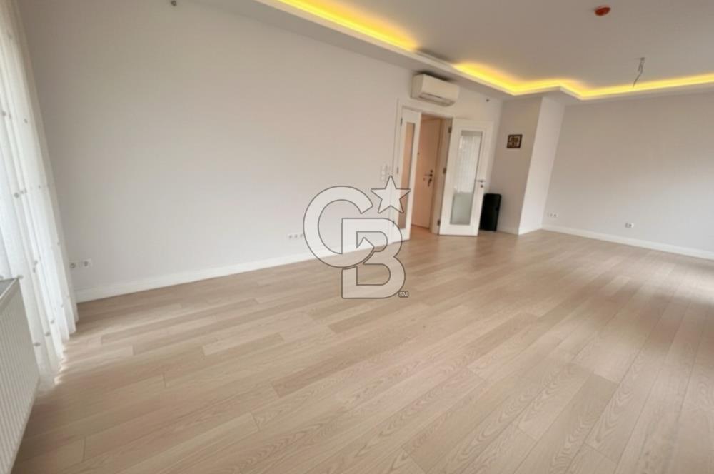 Fenerbahçede, Güvenlikli ve Yeni Binada SATILIK 3+1 Daire