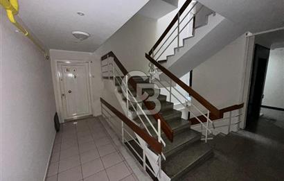 Bahçelievler'de Atatürk Parkı Karşısı Satılık 3+1 Daire