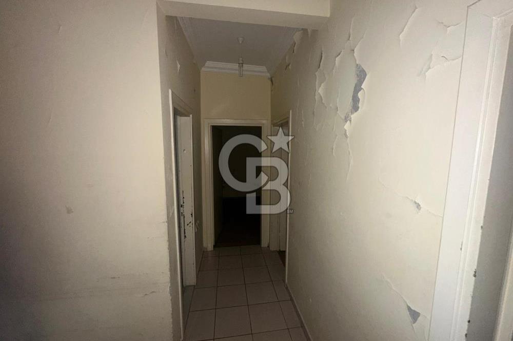 Bahçelievler'de Atatürk Parkı Karşısı Satılık 3+1 Daire