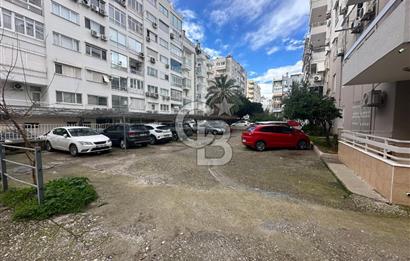 Bahçelievler'de Atatürk Parkı Karşısı Satılık 3+1 Daire