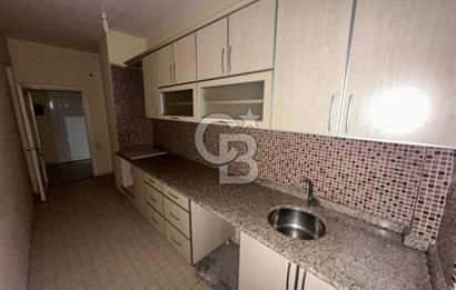 Bahçelievler'de Atatürk Parkı Karşısı Satılık 3+1 Daire