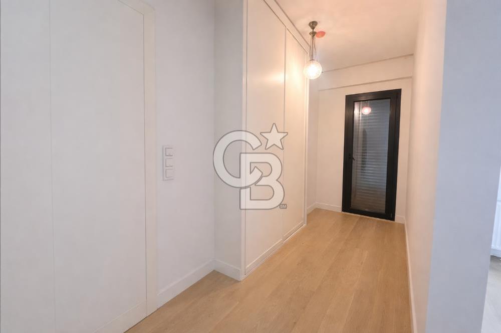 Fenerbahçede, Güvenlikli ve Yeni Binada SATILIK 3+1 Daire