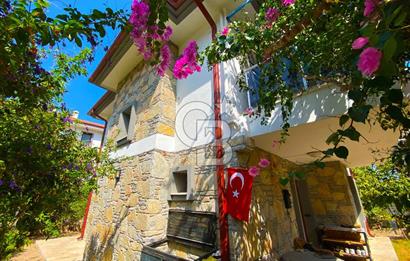 DATÇA MERKEZDE TAM MÜSTAKİL 3 + 1 VİLLA SATILIK