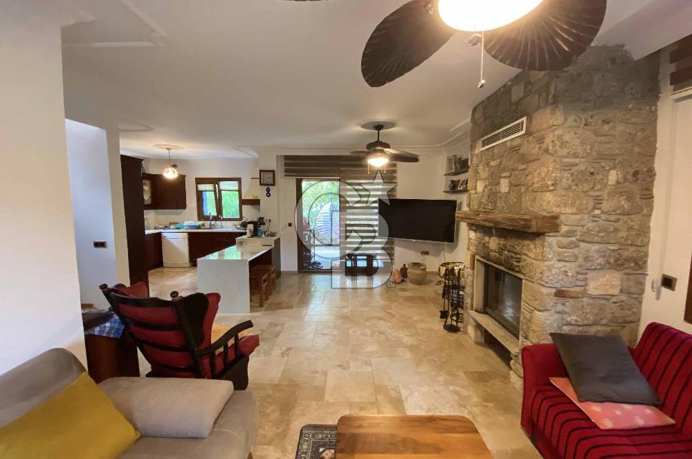 DATÇA MERKEZDE TAM MÜSTAKİL 3 + 1 VİLLA SATILIK