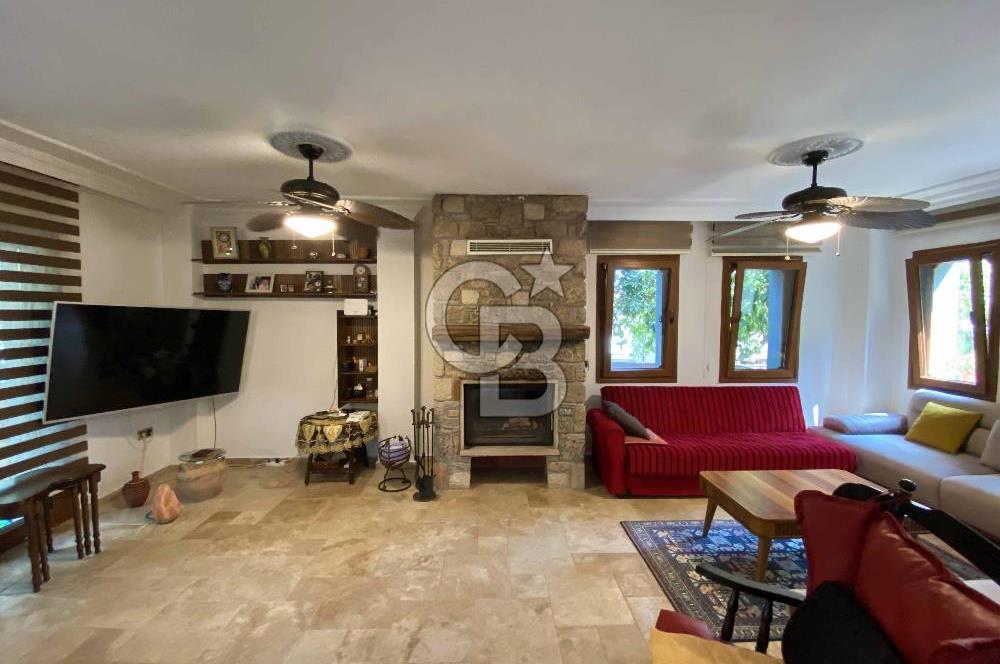 DATÇA MERKEZDE TAM MÜSTAKİL 3 + 1 VİLLA SATILIK