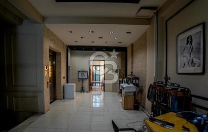 İzmir Çiğli Anadolu Caddesi Üzeri 6Katlı Satılık Yatırımlık Bina