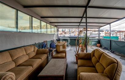 İzmir Çiğli Anadolu Caddesi Üzeri 6Katlı Satılık Yatırımlık Bina