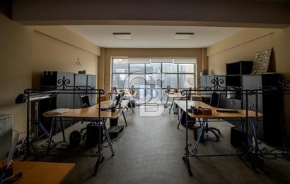 İzmir Çiğli Anadolu Caddesi Üzeri 6Katlı Satılık Yatırımlık Bina