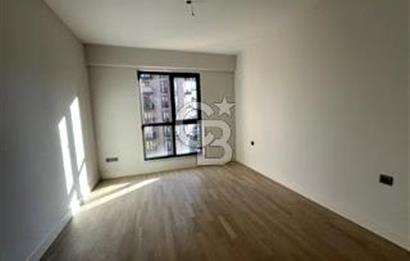 Sinpaş Koru Aura Finanskent te  kiralık 2+1 daire 