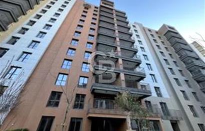 Sinpaş Koru Aura Finanskent te  kiralık 2+1 daire 