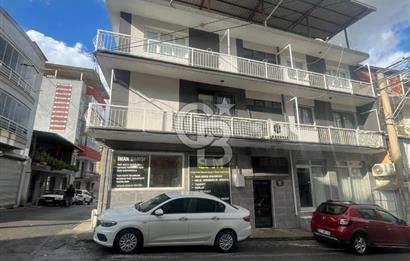 İzmir Karabağlar Bozyaka'da 3+1 Daire ve Dükkanlar