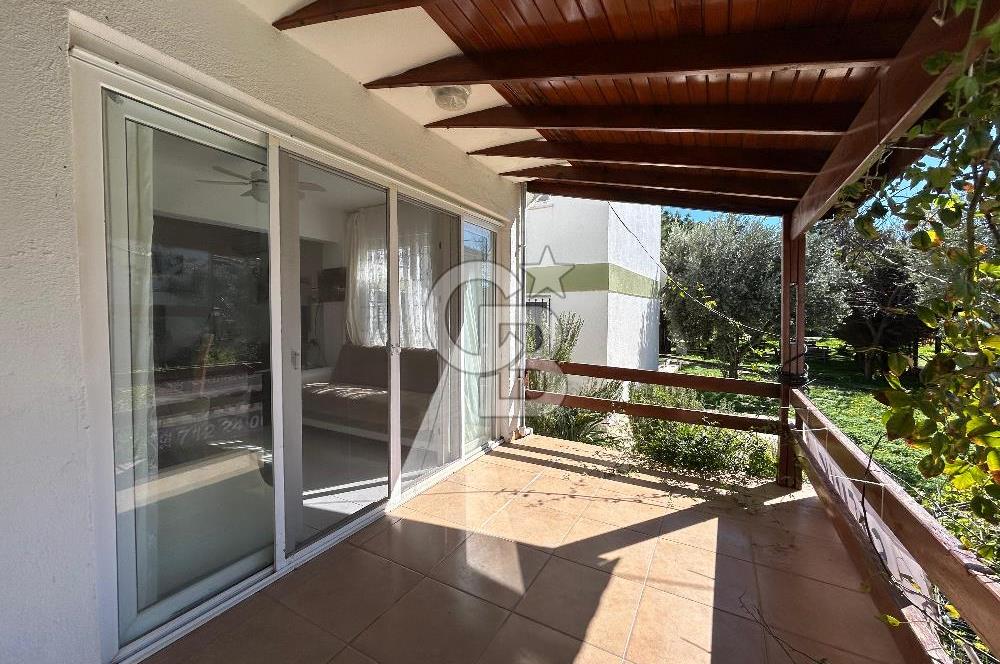 Denize Sıfır Raykent Sitesinde 1+1 Yazlık Daire - Bahçe Katı