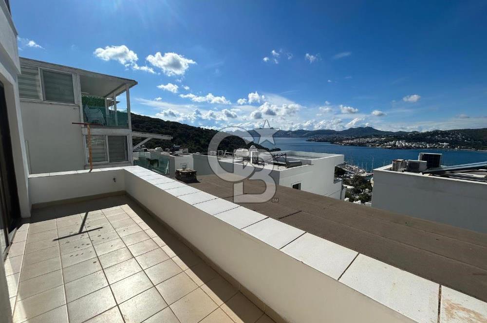 Bitezde full deniz manzaralı 3 teraslı site içinde villa