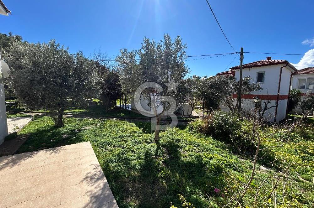 Denize Sıfır Raykent Sitesinde 1+1 Yazlık Daire - Bahçe Katı