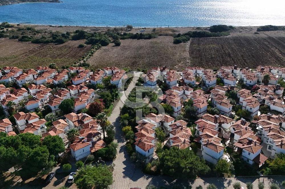 Denize Sıfır Raykent Sitesinde 1+1 Yazlık Daire - Üst Kat