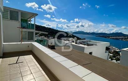 Bitezde full deniz manzaralı 3 teraslı site içinde villa