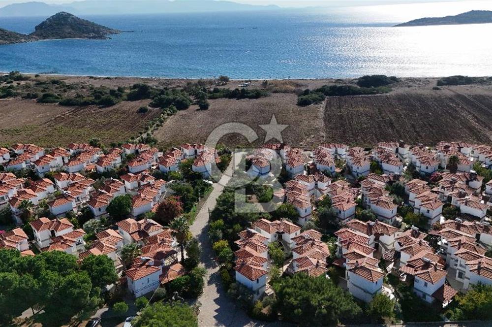 Denize Sıfır Raykent Sitesinde 1+1 Yazlık Daire - Üst Kat