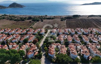 Denize Sıfır Raykent Sitesinde 1+1 Yazlık Daire - Üst Kat